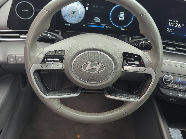Used 2025 Hyundai Elantra SEL FWD image 8