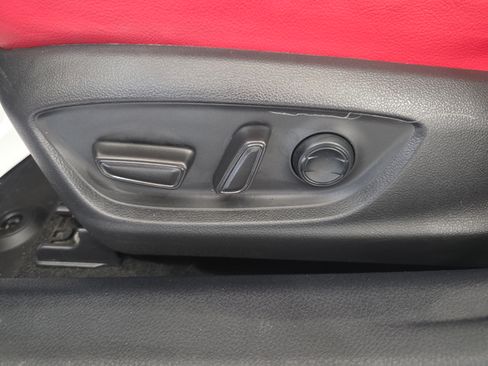 Used 2022 Toyota Camry XSE AWD/4WD image 13