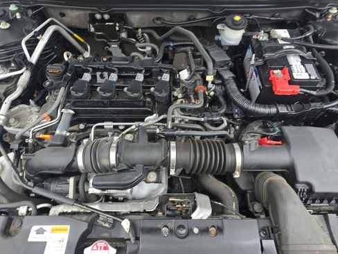 Used 2022 Honda Accord Sport image 11