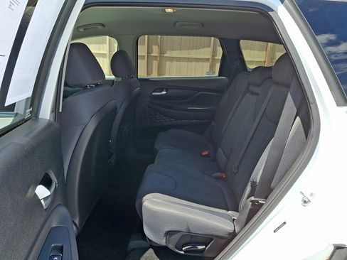 Used 2019 Hyundai Santa Fe SE AWD/4WD image 11