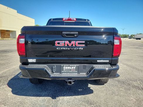 New 2026 GMC Canyon Elevation w/ Convenience Package RWD image 6