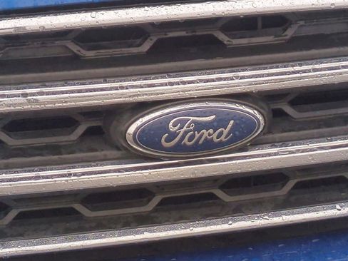 Used 2018 Ford EcoSport Titanium image 11