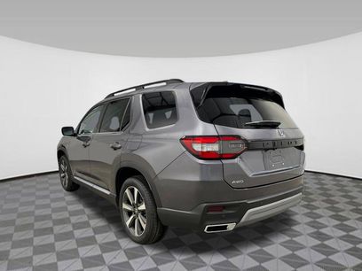 New 2025 Honda Pilot Touring