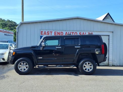 Used 2006 HUMMER H3 AWD/4WD image 2
