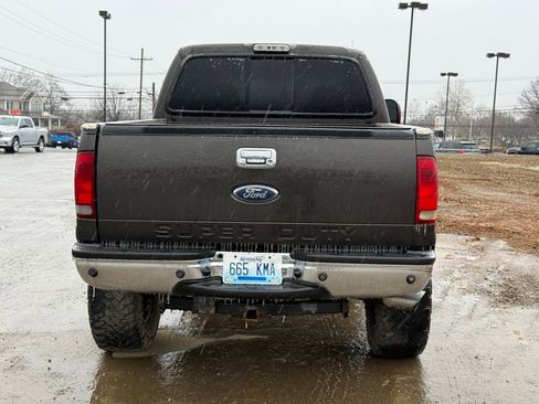 Used 2006 Ford F250 Lariat image 6