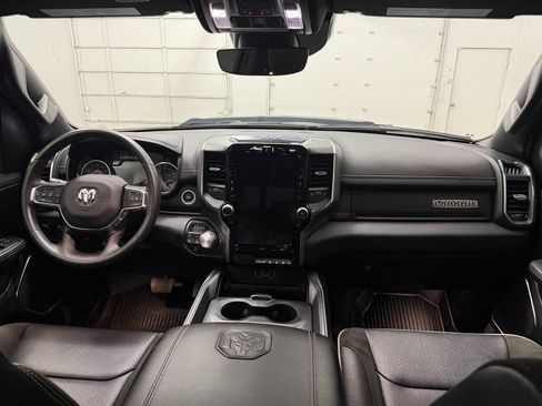 Used 2024 RAM 1500 Laramie AWD/4WD image 14