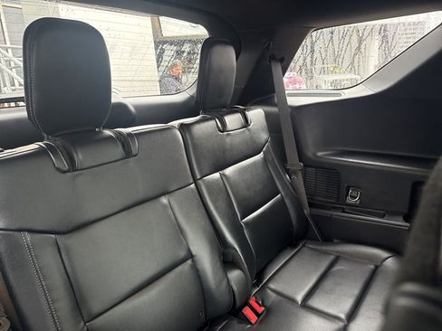 Used 2020 Ford Explorer XLT w/ Equipment Group 202A image 15