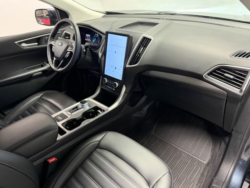 Used 2024 Ford Edge SEL w/ Convenience Package image 20