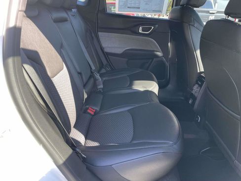 New 2026 Jeep Compass Latitude AWD/4WD image 31