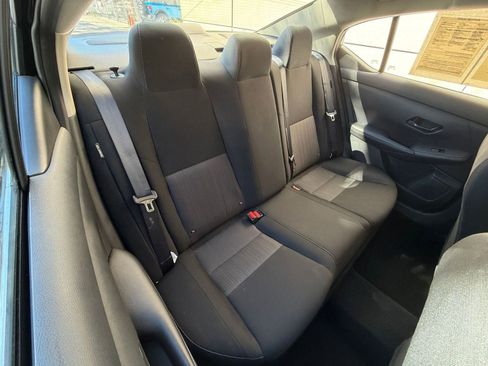 Used 2025 Nissan Sentra SV image 33