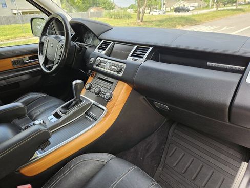 Used 2011 Land Rover Range Rover Sport HSE LUX AWD/4WD image 16