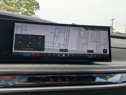 Used 2023 BMW 740i w/ Parking Assistance Package RWD image 22