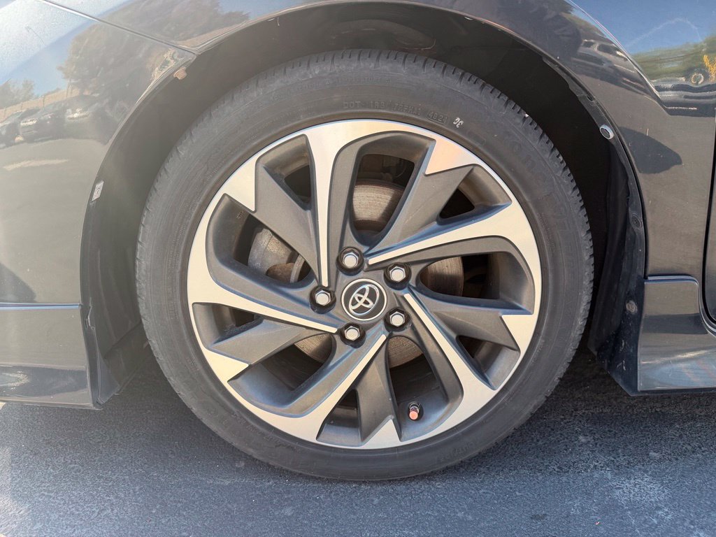 Used 2017 Toyota Corolla iM w/ All-Weather Mat Package FWD image 4