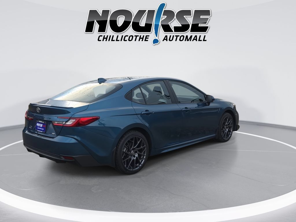 Used 2025 Toyota Camry SE w/ Convenience Package AWD/4WD image 8