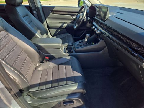Certified 2025 Honda CR-V EX-L image 32
