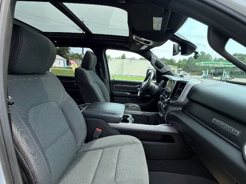 Used 2019 RAM 1500 Big Horn AWD/4WD image 64