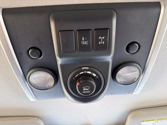 Used 2013 Toyota FJ Cruiser 4WD w/ Convenience Pkg image 23