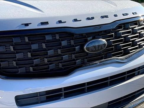 Used 2021 Kia Telluride EX w/ EX Premium Package AWD/4WD image 31