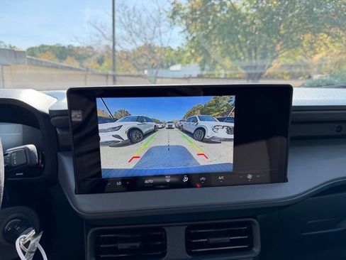 New 2025 Ford Maverick XL w/ 4K Tow Package image 18