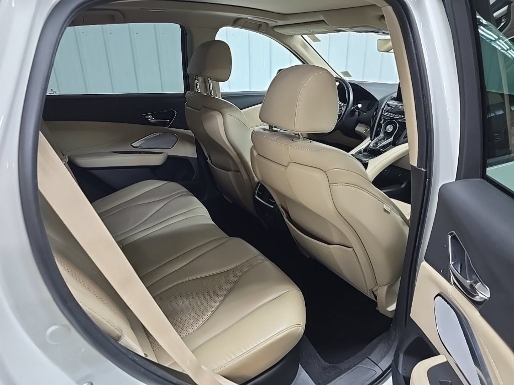 Used 2019 Acura RDX w/ Technology Package AWD/4WD image 18