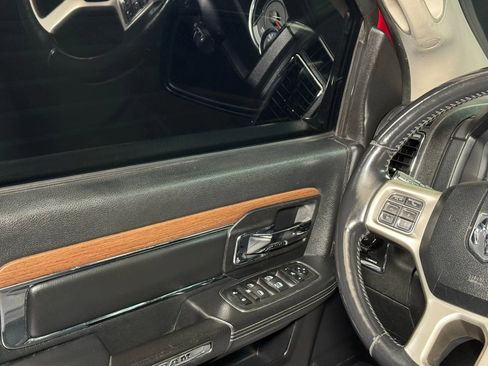 Used 2014 RAM 1500 Laramie RWD image 26