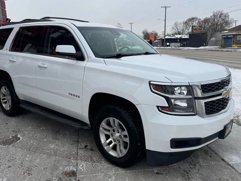 Used 2017 Chevrolet Tahoe LT image 2