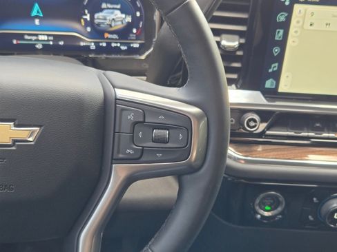 Certified 2023 Chevrolet Silverado 1500 LT AWD/4WD image 30