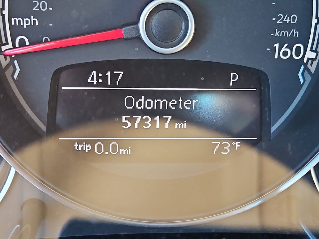 Used 2019 Volkswagen Beetle 2.0T SE FWD image 13