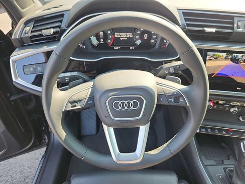 Certified 2025 Audi Q3 2.0T Premium w/ Convenience Package AWD/4WD image 20
