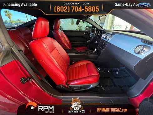 Used 2005 Ford Mustang GT image 11