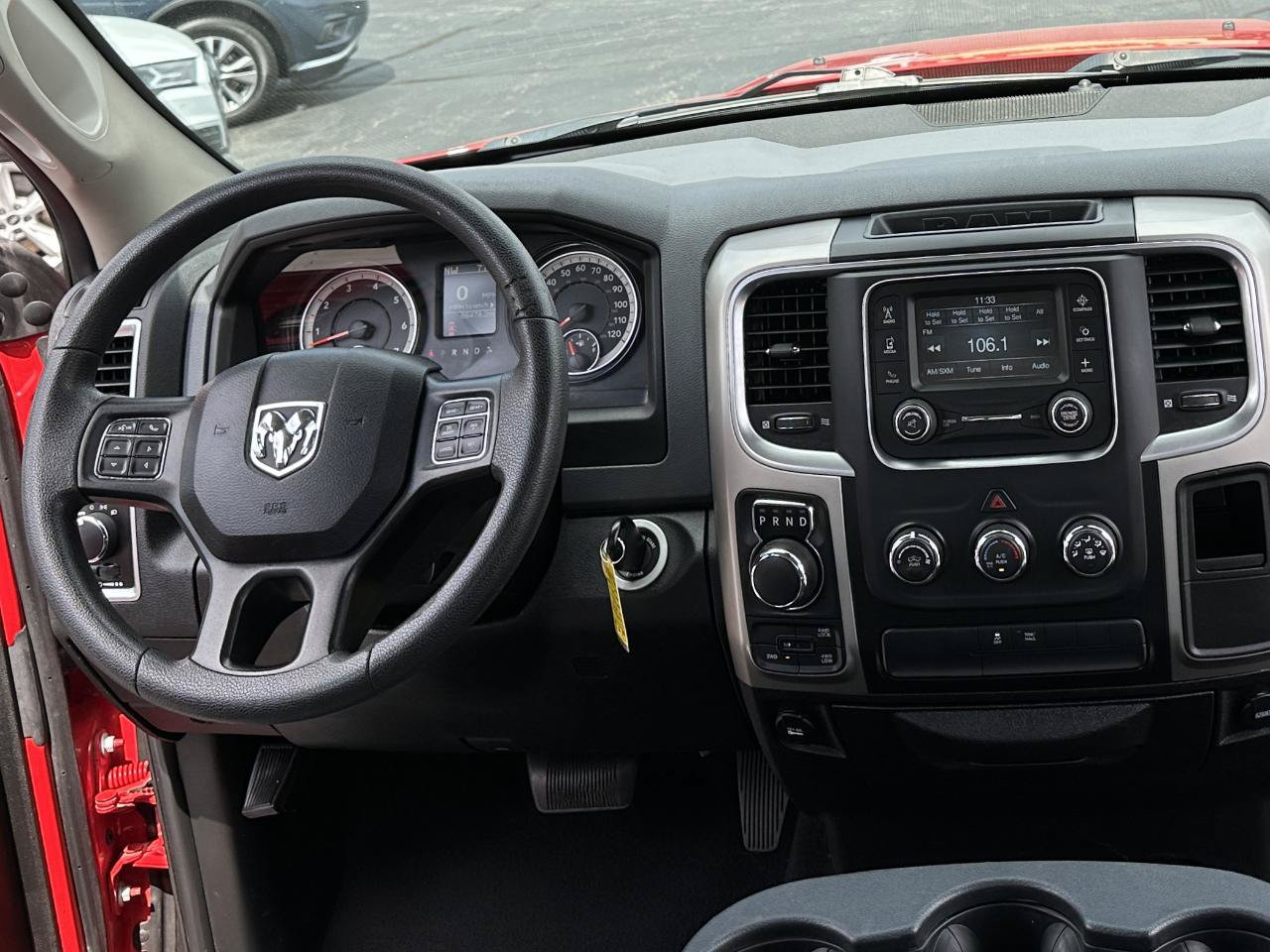 Used 2020 RAM 1500 Classic SLT AWD/4WD image 41