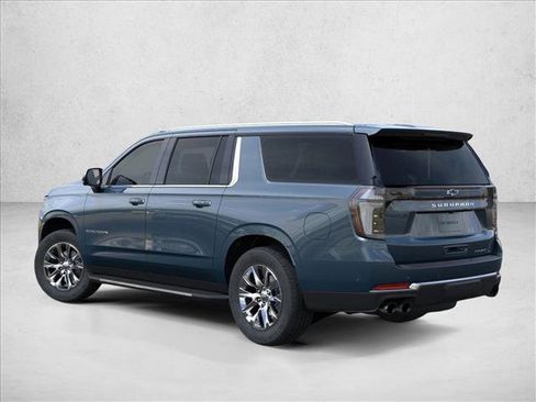 New 2026 Chevrolet Suburban Premier image 3