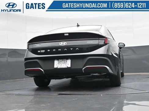 New 2025 Hyundai Sonata SE image 31