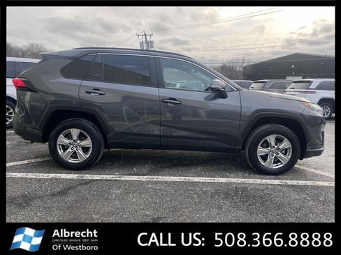 Used 2025 Toyota RAV4 XLE image 6