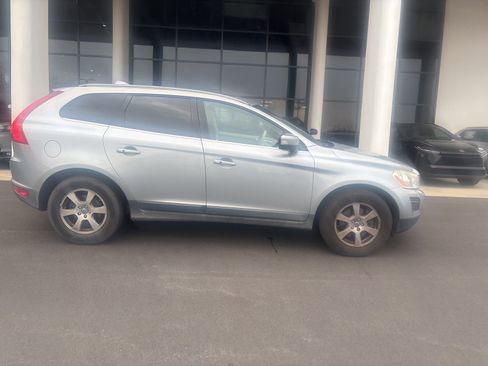 Used 2011 Volvo XC60 3.2 image 8