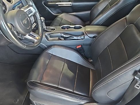 Used 2023 Ford Mustang Premium image 19