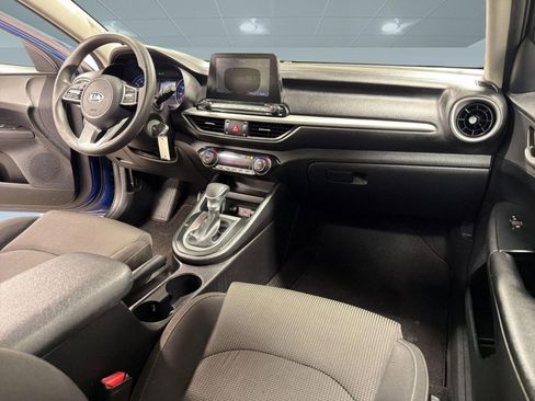 Used 2019 Kia Forte LXS image 28