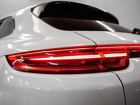 Used 2018 Porsche Panamera Turbo Sport Turismo AWD/4WD image 41