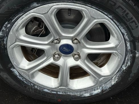 Used 2021 Ford EcoSport SE image 10