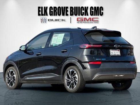 Used 2023 Chevrolet Bolt EUV Premier image 6