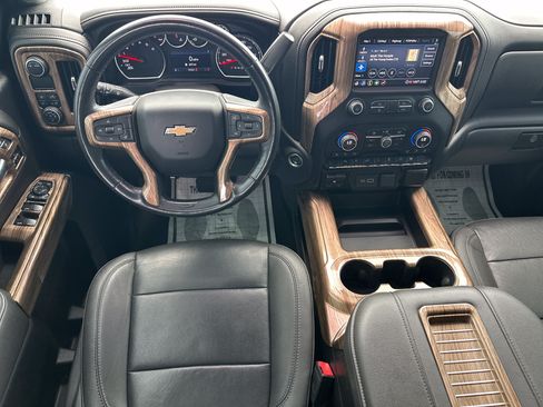 Used 2021 Chevrolet Silverado 1500 LTZ RWD image 24
