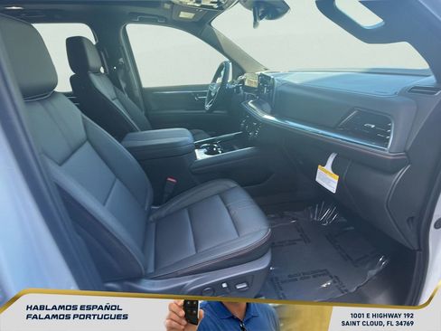 New 2026 Chevrolet Suburban RST w/ Comfort Package RWD image 39