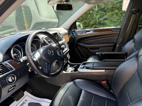 Used 2014 Mercedes-Benz ML 350 ML 350 4MATIC AWD 4dr SUV image 34