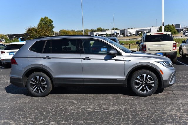 Certified 2022 Volkswagen Tiguan S w/ Driver Assistance Package AWD/4WD image 5