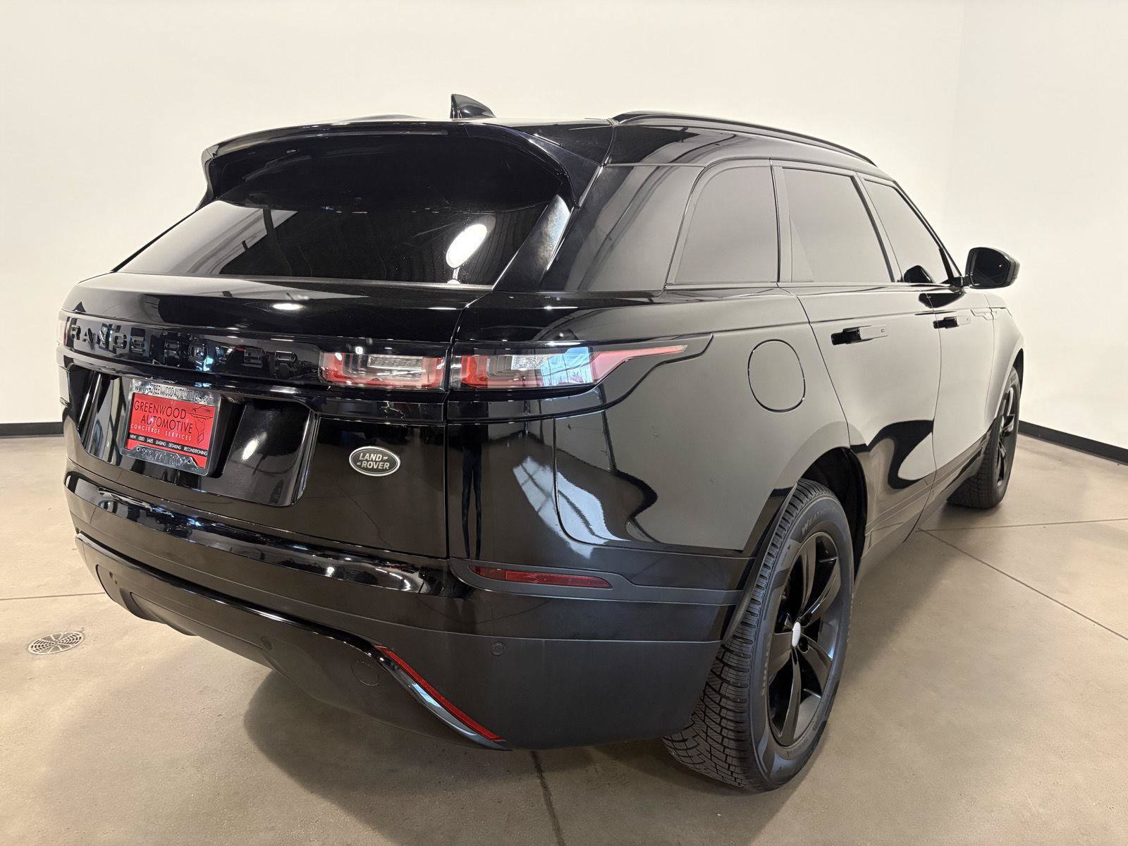 Used 2018 Land Rover Range Rover Velar S AWD/4WD image 3