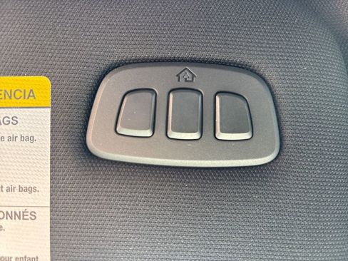 New 2026 Ford Explorer ST-Line w/ ST-Line Street Pack image 27