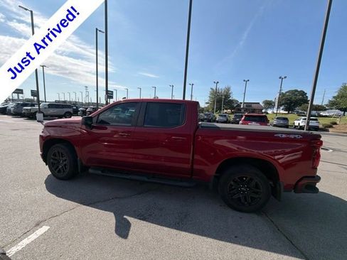 Used 2022 Chevrolet Silverado 1500 RST w/ LPO, Blackout Package AWD/4WD image 6