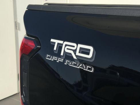 Used 2024 Toyota Tacoma TRD Off-Road w/ TRD Off Road Premium Package image 10
