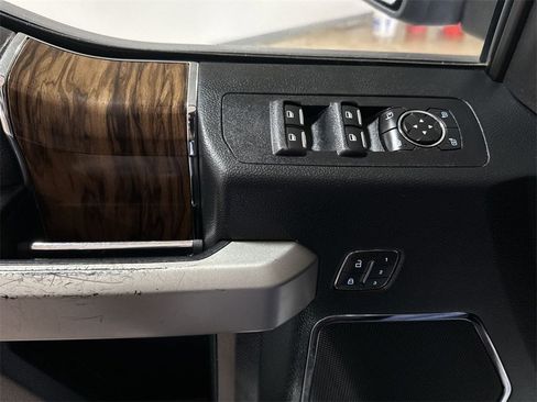 Used 2020 Ford F150 Lariat image 20