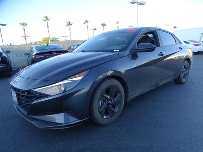 Used 2021 Hyundai Elantra SEL